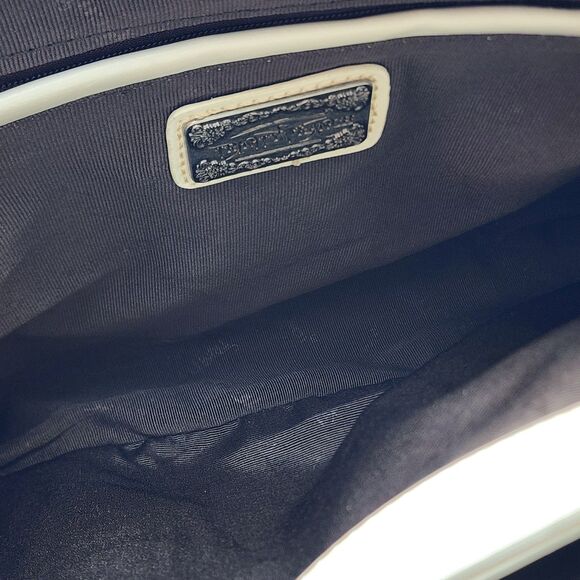 Trinity Ranch Western Floral Embossed Leather White Tote Bag - Picture 7 of 16